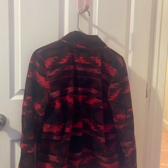 Aeropostale Black and red Sherpa - Picture 3 of 3